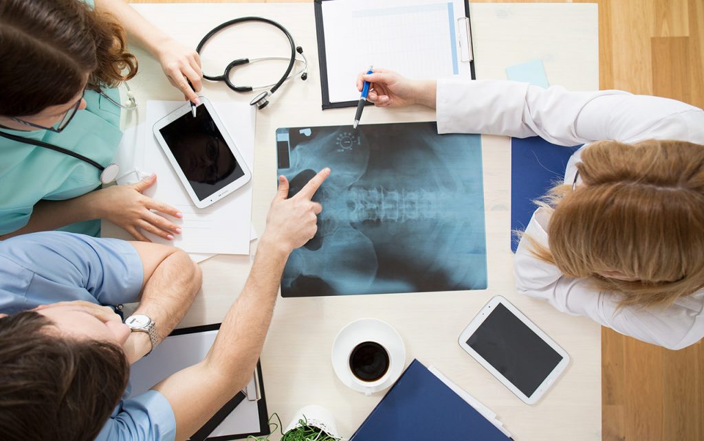 Osteopatia to medycyna niekonwencjonalna ,które ekspresowo się ewoluuje i wspiera z kłopotami ze zdrowiem w odziałe w Krakowie.